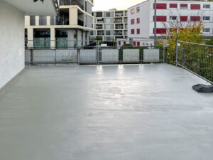 Uznach, Bahnhofstrasse: Terrassen-Bodenbeschichtung mit Epoxid